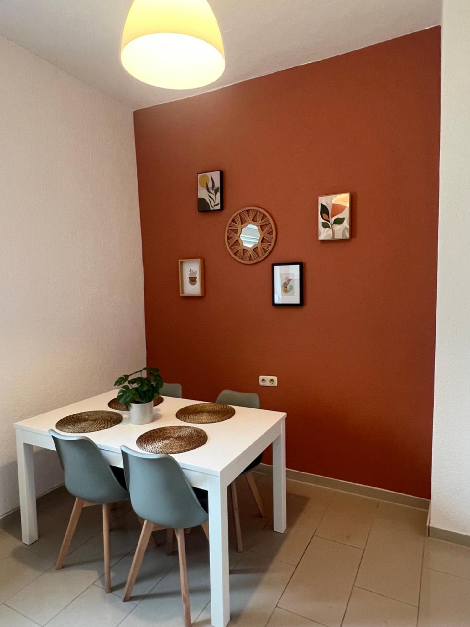 Apartament Anbindung Naehe Hannover 2min Bhf Check In Bis 0 Uhr - Self Check In! Lehrte